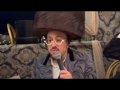 Lipa Schmeltzer Chol Hamoed Sokkus In Israel With Philanthropists Beri Weiss Shulem Rokach