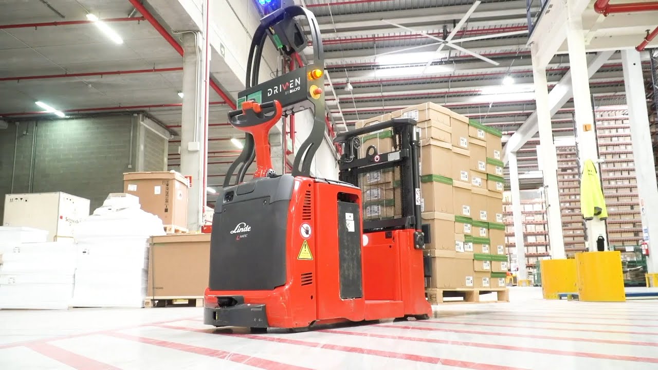 Schneider Electric  Automated L-MATIC AC from Linde Material Handling