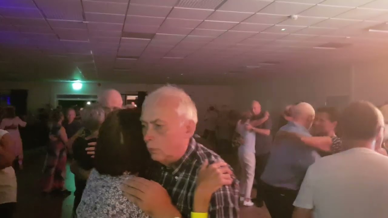 Matz Bladhs på Karlsholme folkepark I Mariestad del 1 fotograf for Dansnytt Iren Renate Silkoset