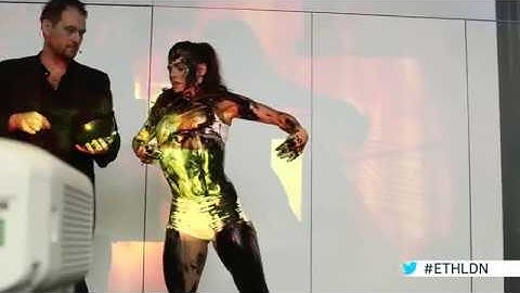 Blockchain Global performance and keynote by V E S A