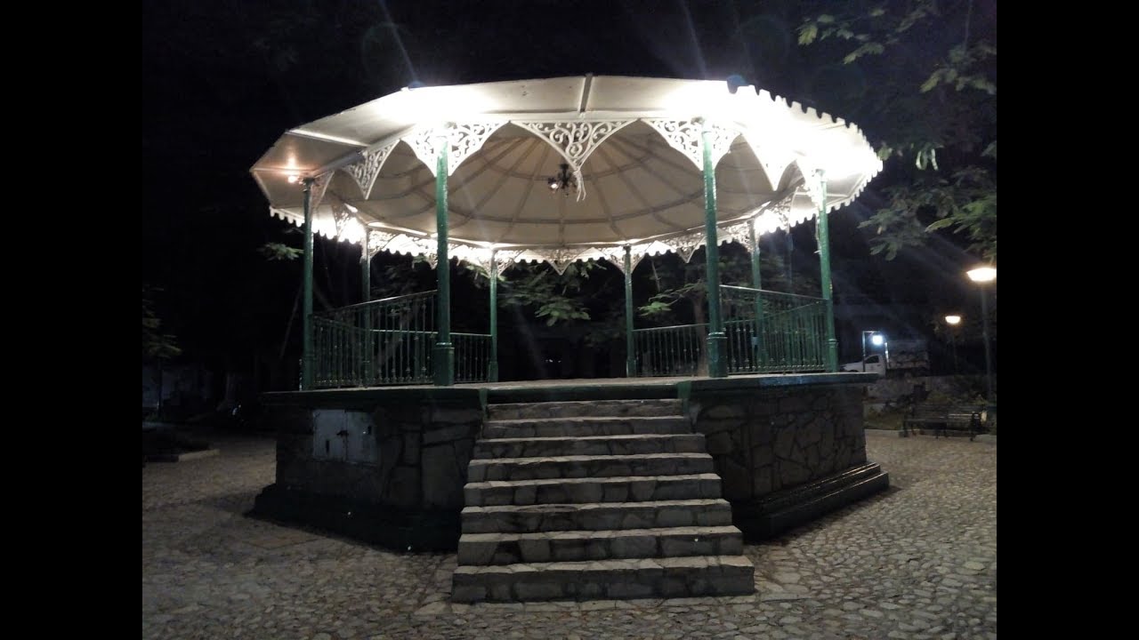 METZTITLÁN, HGO.  Un recorrido por la zona centro.  Noche y día.