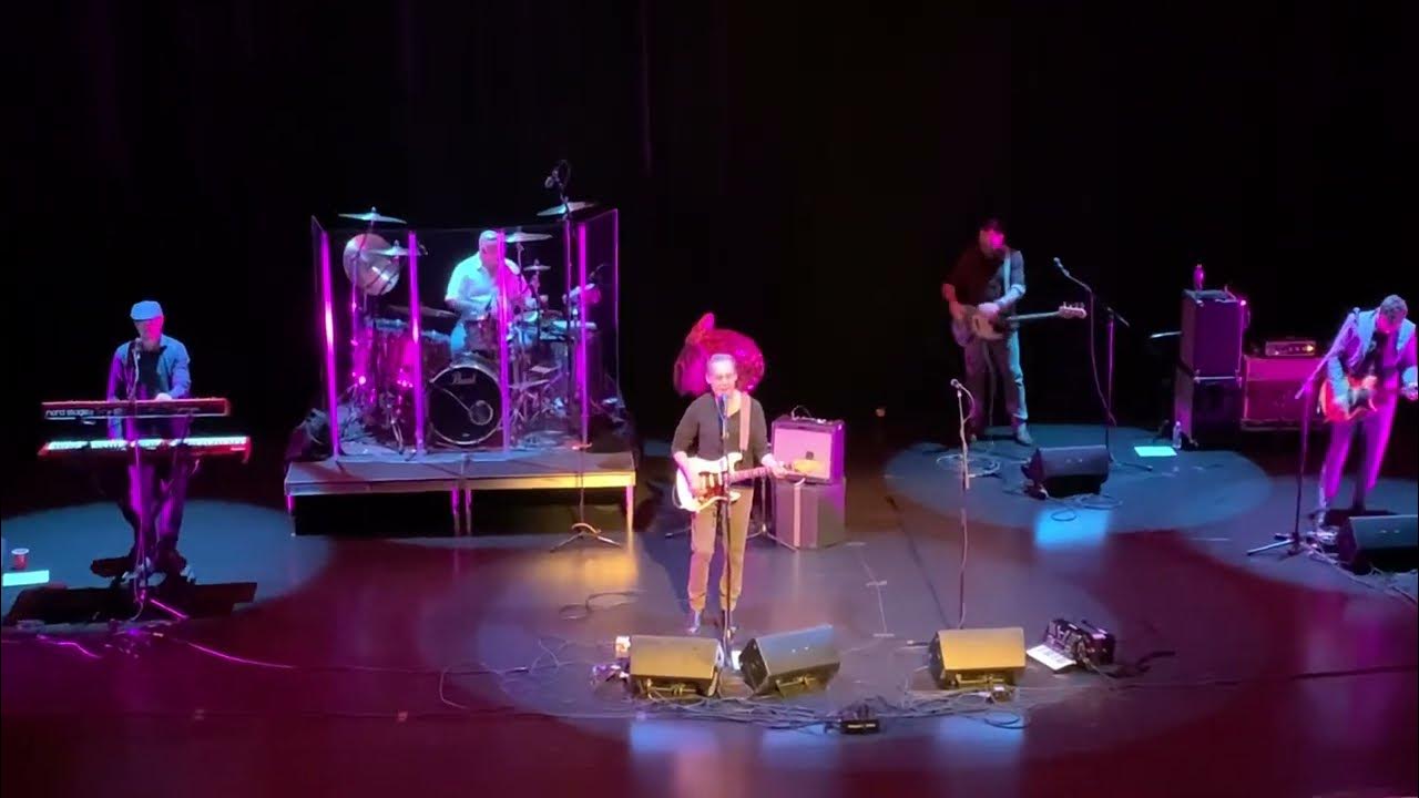 How Does A Duck Know Crash Test Dummies (Live) YouTube