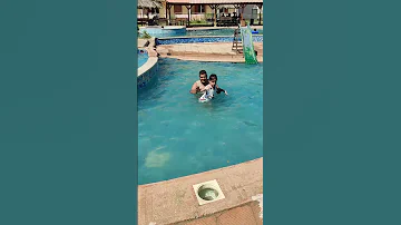 سقفه سقط سقف السطح 