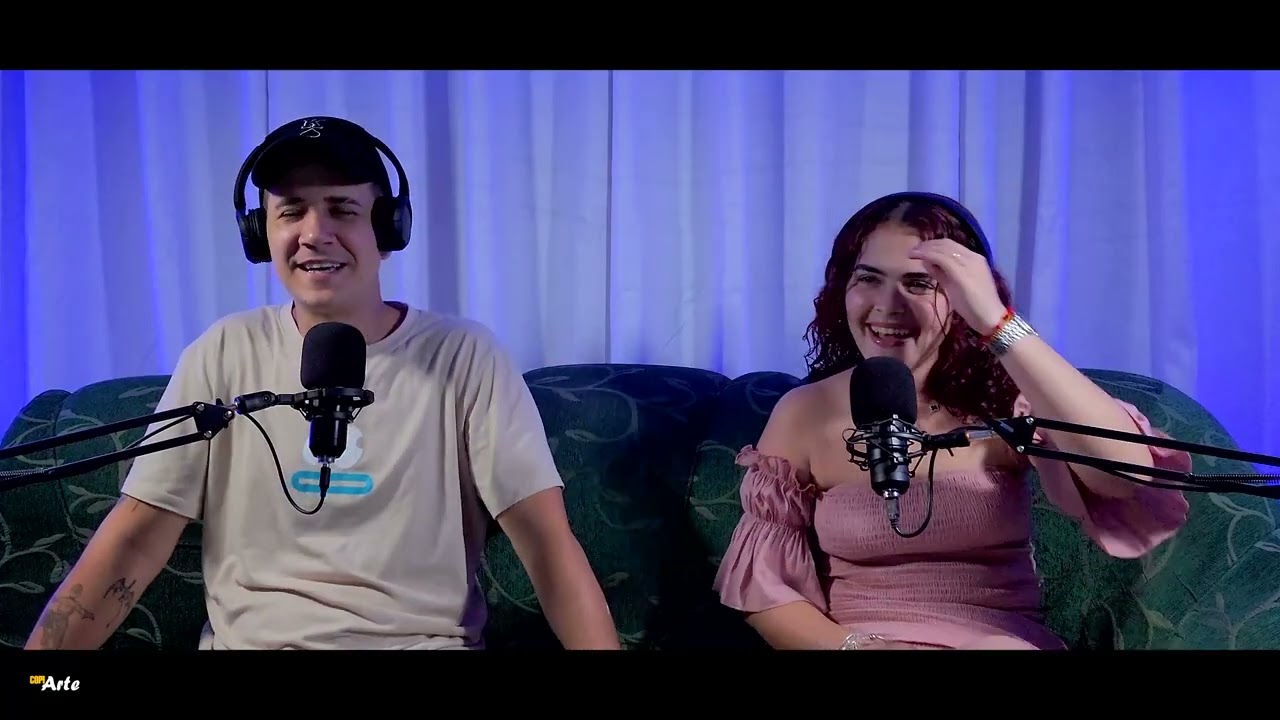 CUBANOS REACCIONAN a El Muchacho y el Potro - Los Cadetes de Linares - ( con Jenny)