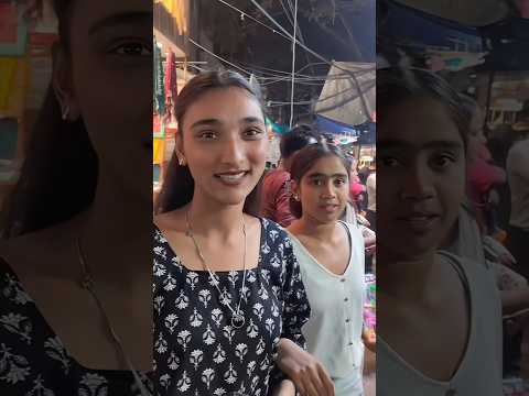 🎀💞 uff yaar kitni cute hai 🥰💗🤗 #love #song #trending #cutebaby #mahezkhanvlogs #shortsfeed #shorts