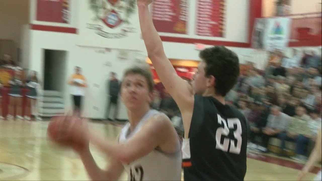 Dobyns-Bennett advances to the regional finals, while Science Hill's season comes to an end