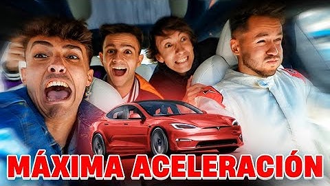 MIS AMIGOS REACCIONAN A LA MÁXIMA ACELERACIÓN DE MI TESLA MODEL S PLAID - TheGrefg
