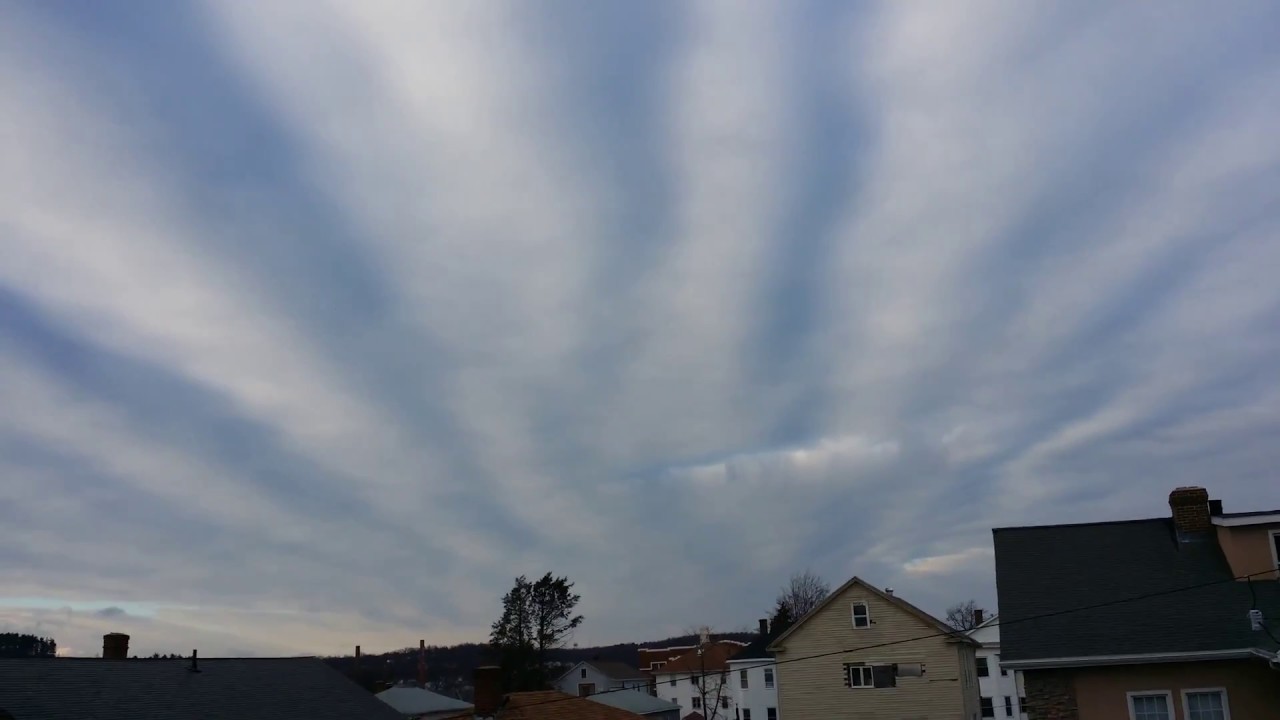 LIGHT RAYS COMING FROM OPPOSITE DIRECTION OF THE SUNS LOCATION