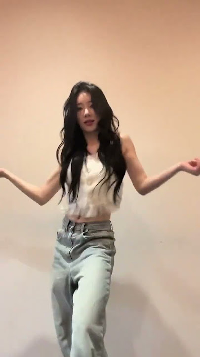 Definitely MIDZY’s type🦊🩷 #ITZY #MIDZY #CHAERYEONG #채령#pocketchallenge