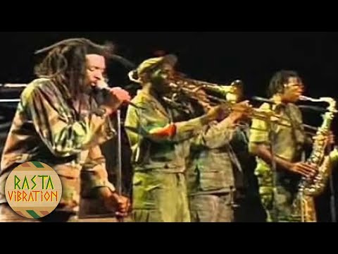 Lucky Dube - Live In Concert (Full Video)