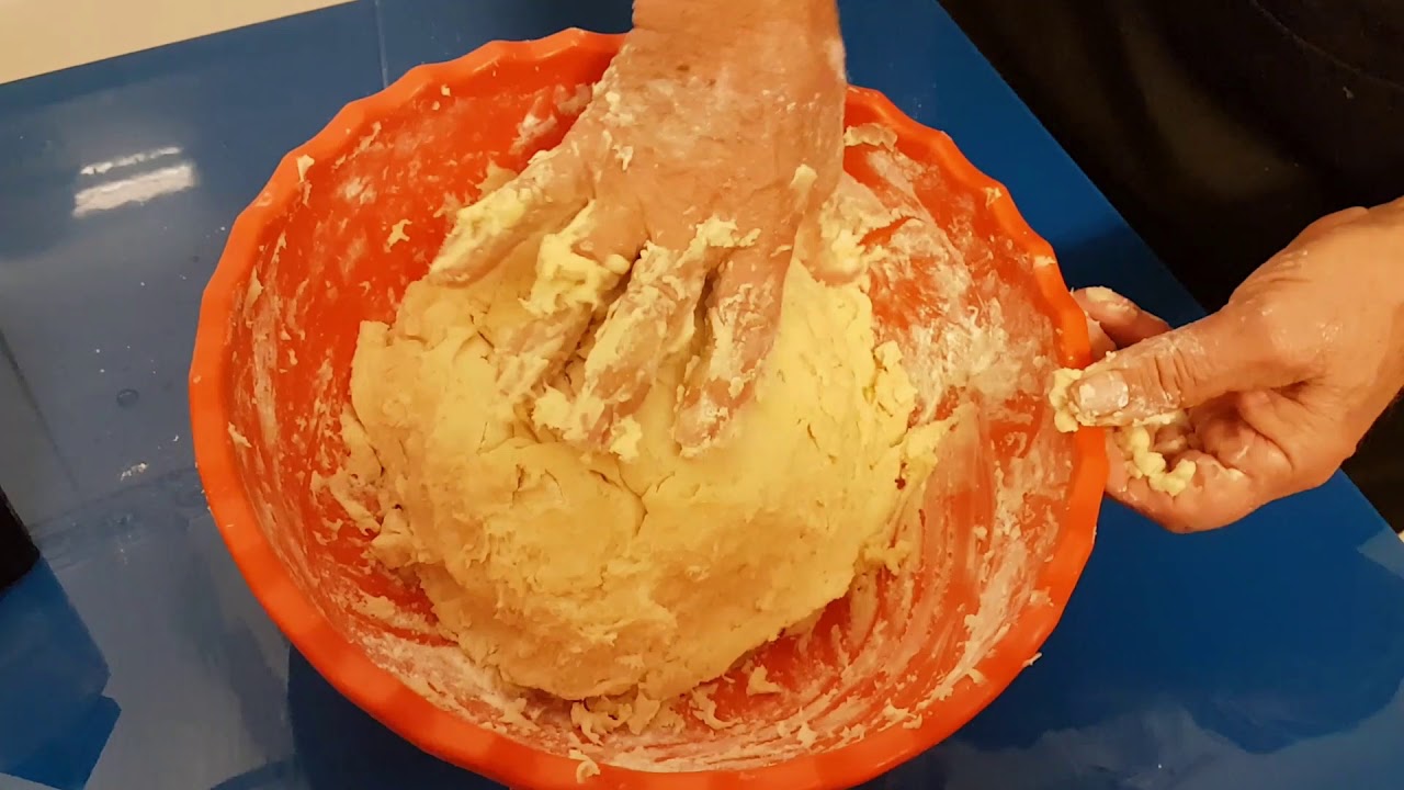 Nevaditos, Serenos o Relentes de Almoradí. Dulce Típico Navideño de la Vega Baja del Segura.