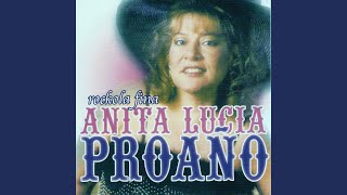 Video thumbnail of "Anita Lucía Proaño - Idilio"