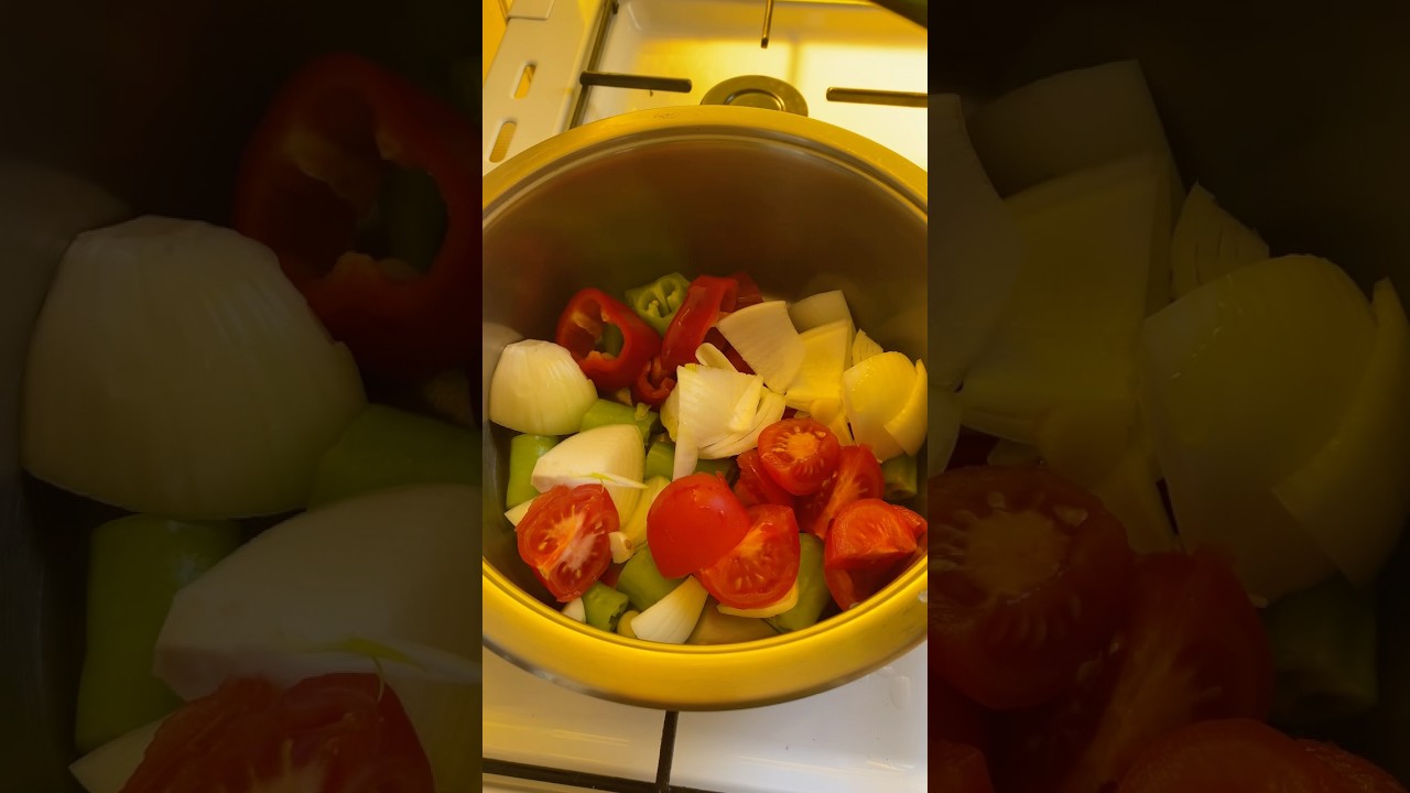 Viral olan o çorbayı denedim 🥣#çorba #youtubeshorts #yemektarifleri #tarhanaçorbası #keşfet #pratik