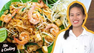 How to: Authentic Shrimp Pad Thai Noodles Recipe