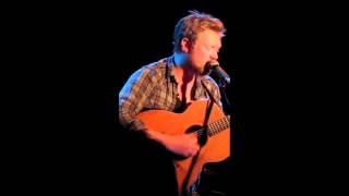 Video thumbnail of "Gareth Dunlop - Name on a Chair [Live @ the Black Box]"