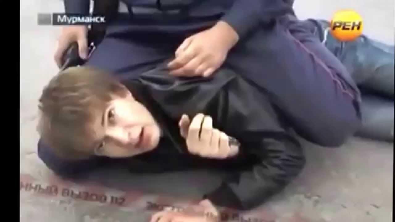 Зачем ты убегаешь. Зачем ты убегаешь. Смешная убегающая девочка. Пробежка прикол. Зачем ты убегаешь.