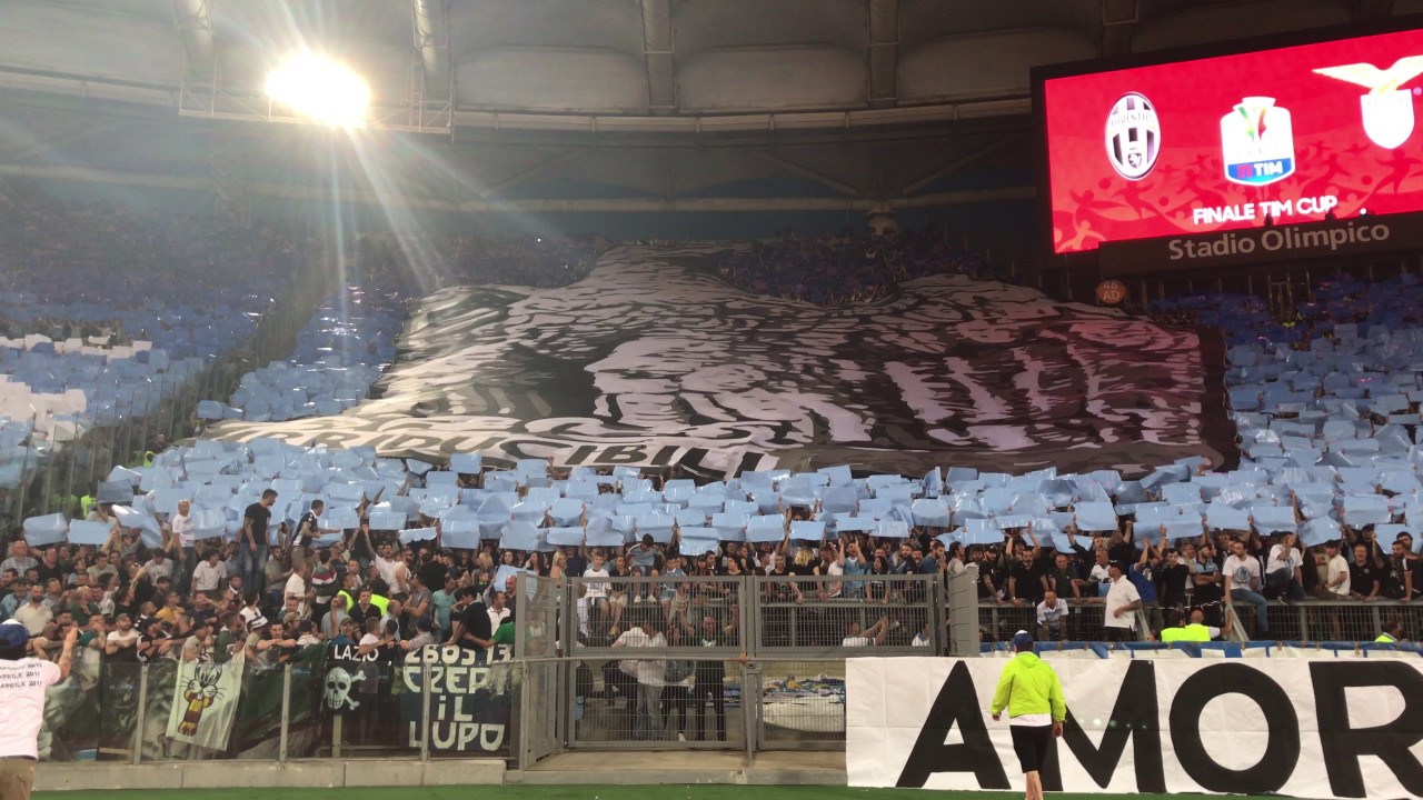 LAZIO - Juventus Finale di coppa Italia SCENOGRAFIA IRRIDUCIBILI