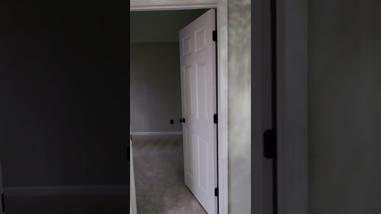 7969 Shady Oak Trail Charlotte NC  tour