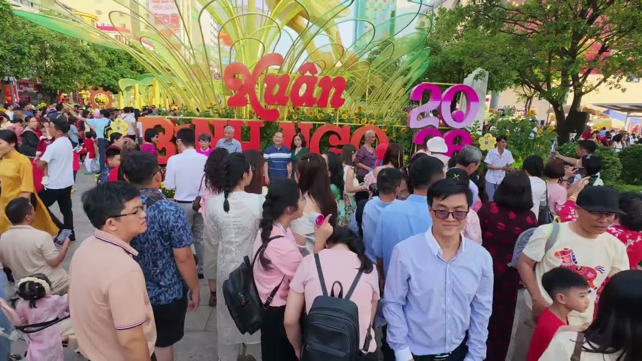 Đường hoa Nguyễn Huệ 2026