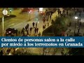 Cientos de personas salen a la calle por miedo a los terremotos en Granada