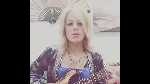 Orianthi - Orianthi panagaris - Orianthi guitar solo