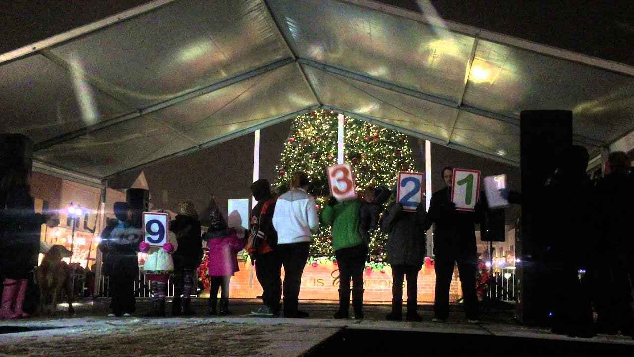 Levis Commons Tree Lighting Countdown YouTube