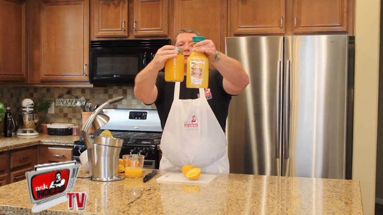 Fresh Squeezed Orange Juice vs Store Bought Simply Orange - YouTube