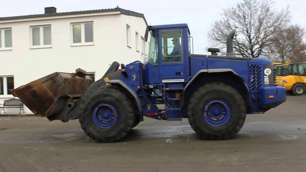 Volvo L 120 E, 2003, 13.500 h #17342 loading screen