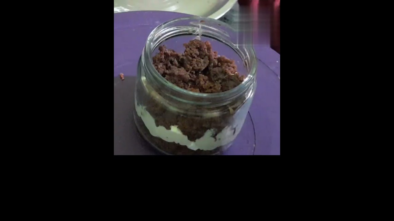 beautiful jar cake 😋😋😋happy children day