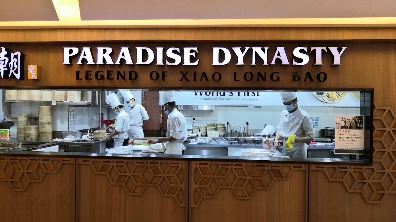 Amazing Live Kitchen Counter and Food sooo Fresh