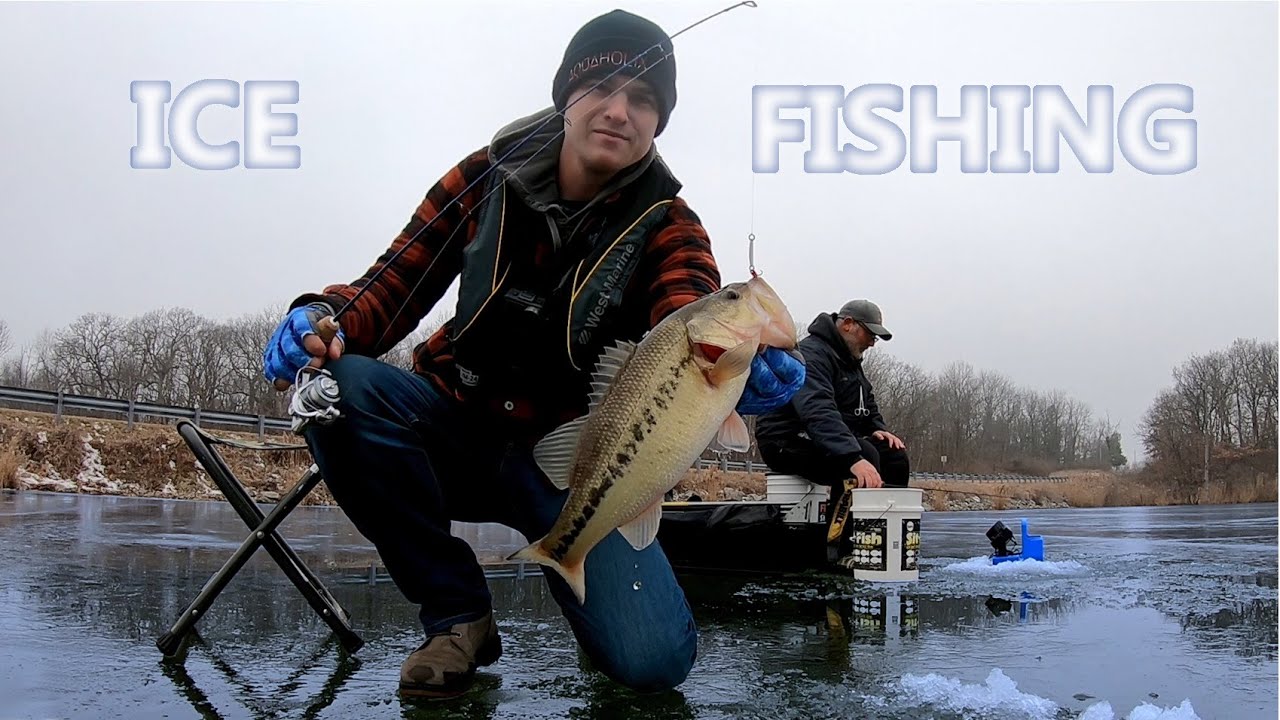 Подледная рыбалка в Иллинойсе – настоящий праздник! Ловля на джиговые блесны на озере Эвергрин.