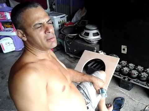 Vídeo: Que parafusos devo usar para meu subwoofer?