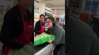 Marketteki Bütün Eti Hoşbeşleri Aldım