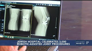 UofL Health facility celebrates major milestone in robotic assisted joint replacement procedures