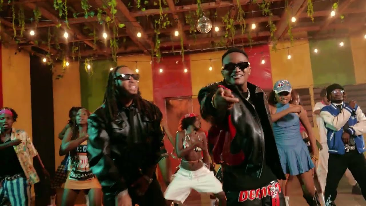 Watch DJ KAWEST - ELLE VEUT Feat  INNOSS'B (CLIP OFFICIEL) on YouTube