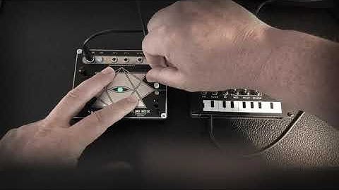 blind noise strange eye   brickie