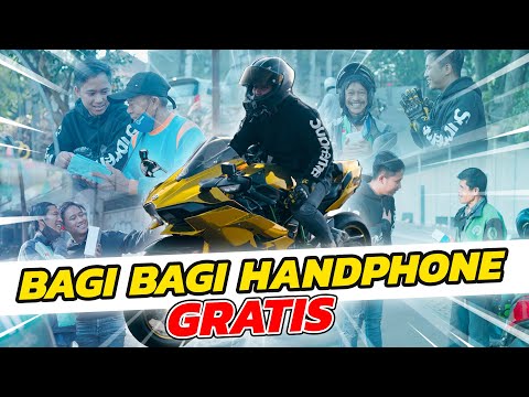 RIDING NINJA H2 sambil NGASIH 10 UNIT HP KE ORANG DIJALAN PART 1