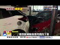 曳引車如坦克"衝分隔島"撞桿砸車! 載嬰爆胎"撞噴2死"!│中視新聞 20260630