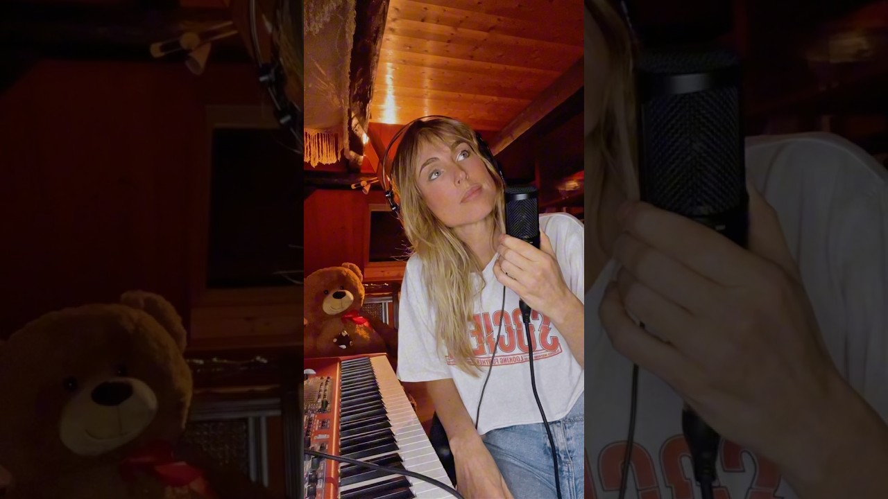 I’m working on a new album ✍️ 