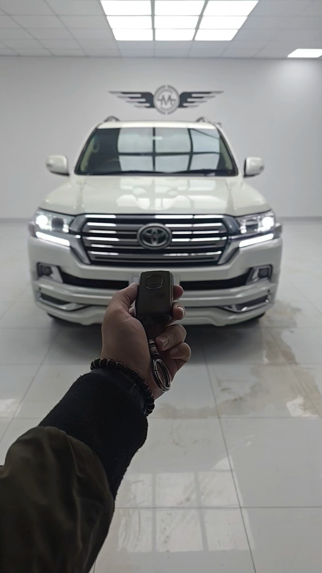 Toyota Land Cruiser ZX V8 2010. Quick Overview. - YouTube