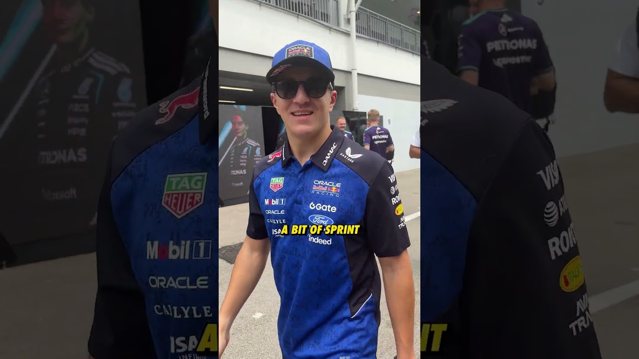 Admin DEFINITELY filmed this… 👀🤳#F1 #RedBullRacing #SingaporeGP