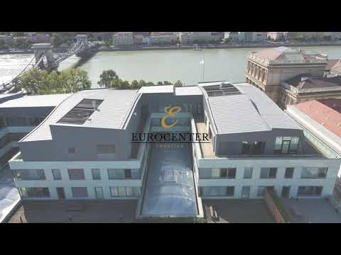 Videó: Egyedi legfelső emeleti duplex apartman Göteborgban