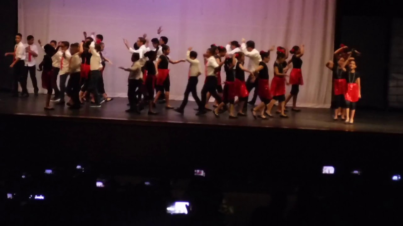 International Night 2019 (Newcomers School) - Latina Dance