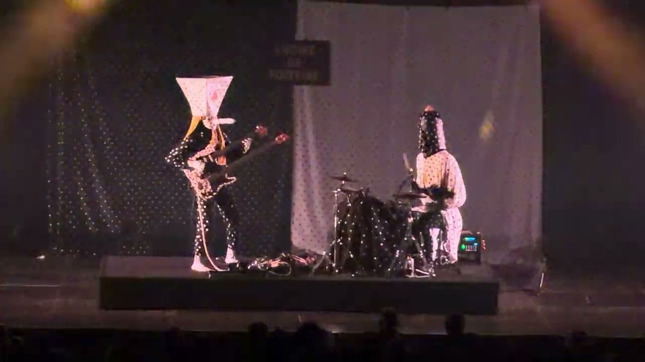 Angine de Poitrine - Mata Zyklek @ Trans Musicales 2025