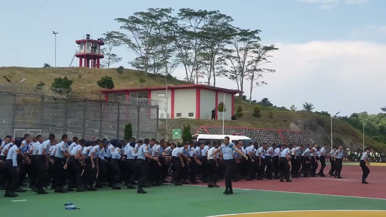 semarak yel yel poltekip 54 #NK RI