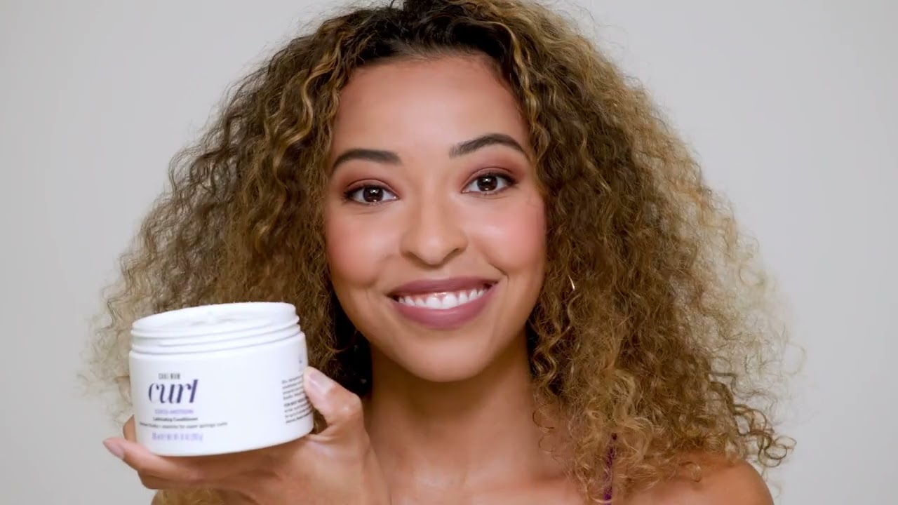 Curl Wow How to Use Coco motion Conditioner