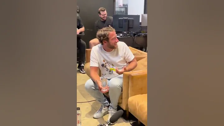 Dave Portnoy meets newest Barstool Employee