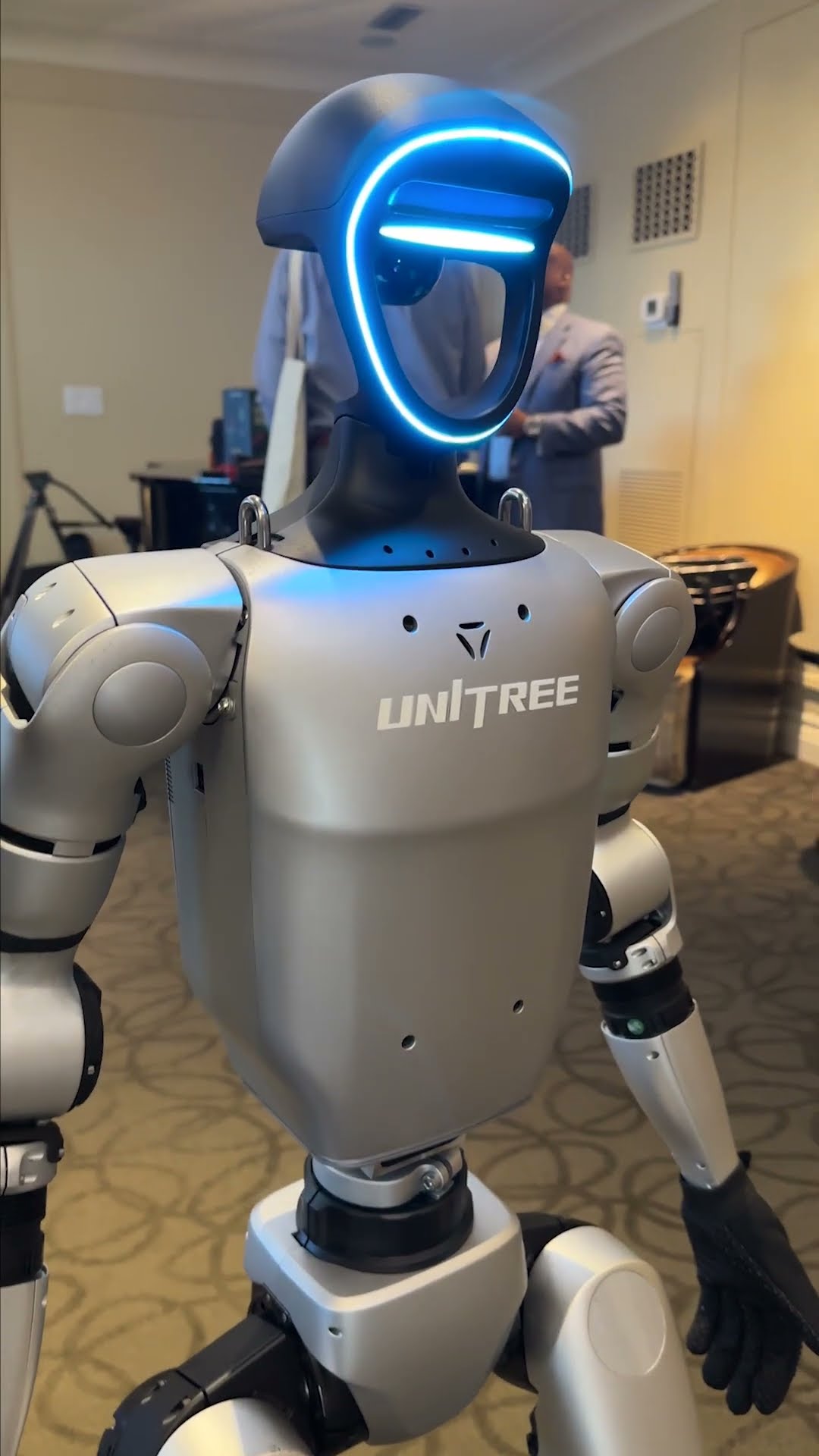 Hands On with Unitree's G1 Humanoid Robot