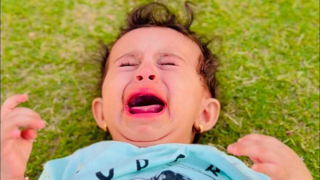 جبر الخواطر الطفل الحزين ( الطفل الباكي )🥹♥️