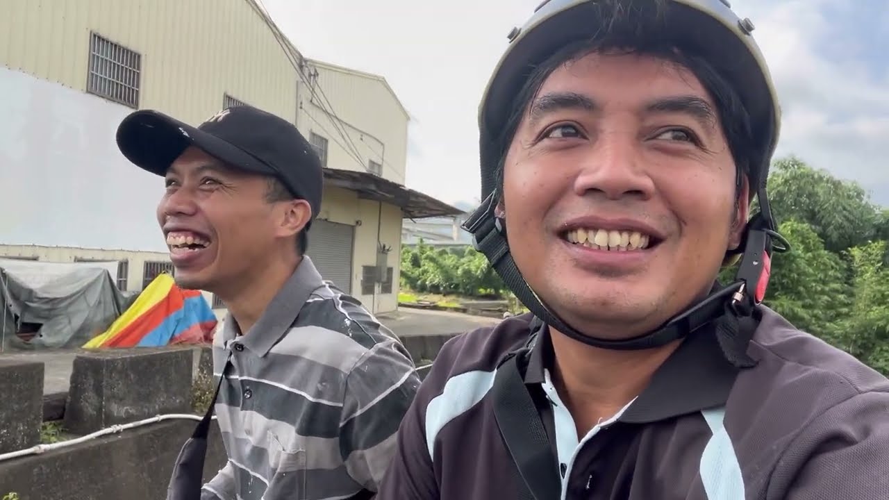 SAMBIL NUNGGU MAJIKAN.. ‼️ TANYA’’ MAS TKI JUNIOR TANGGAL BERAPA GAJINYA KERJA DI TAIWAN